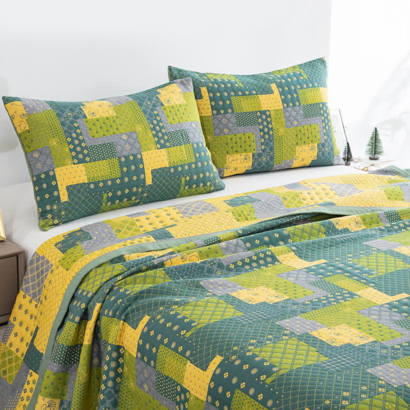 Copriletto in garza di cotone jacquard patchwork vintage