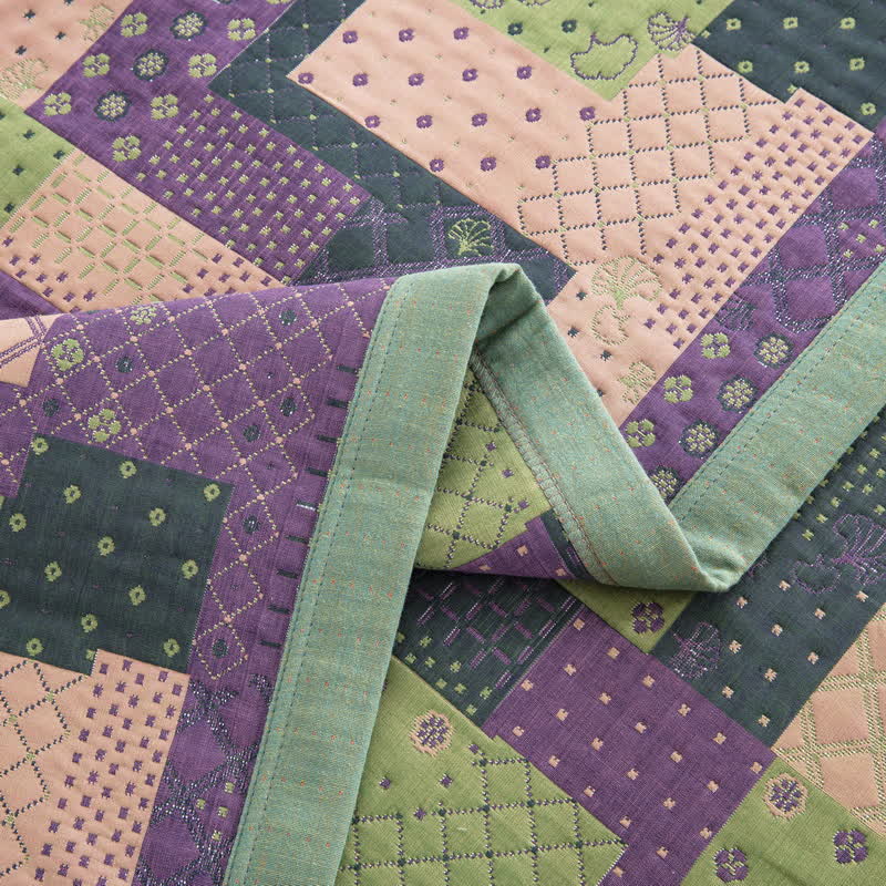 Copriletto in garza di cotone jacquard patchwork vintage
