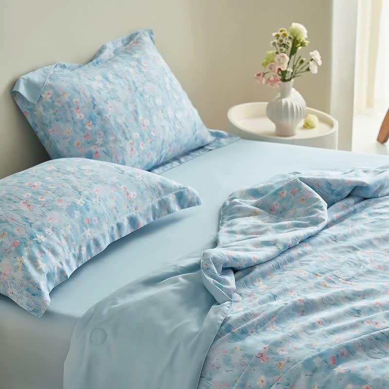 Set di biancheria da letto estiva floreale blu pastorale (4 pezzi)