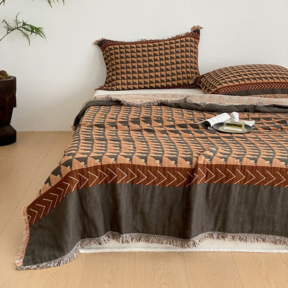 Trapunta con nappe in garza di cotone a quattro strati con motivo geometrico