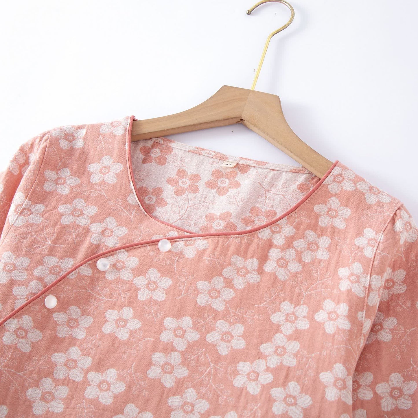 Pigiama in cotone tinto in filo jacquard con motivo floreale retrò