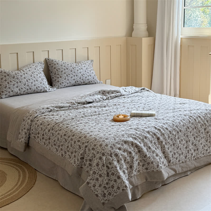 Trapunta estiva in jacquard tinto in filo di cotone floreale rustico