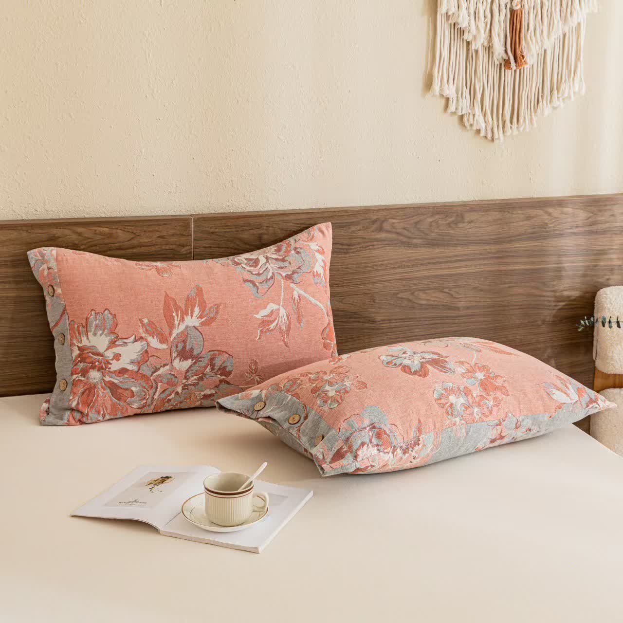 Set di biancheria da letto reversibile con bottoni in garza di cotone floreale (4 pezzi)