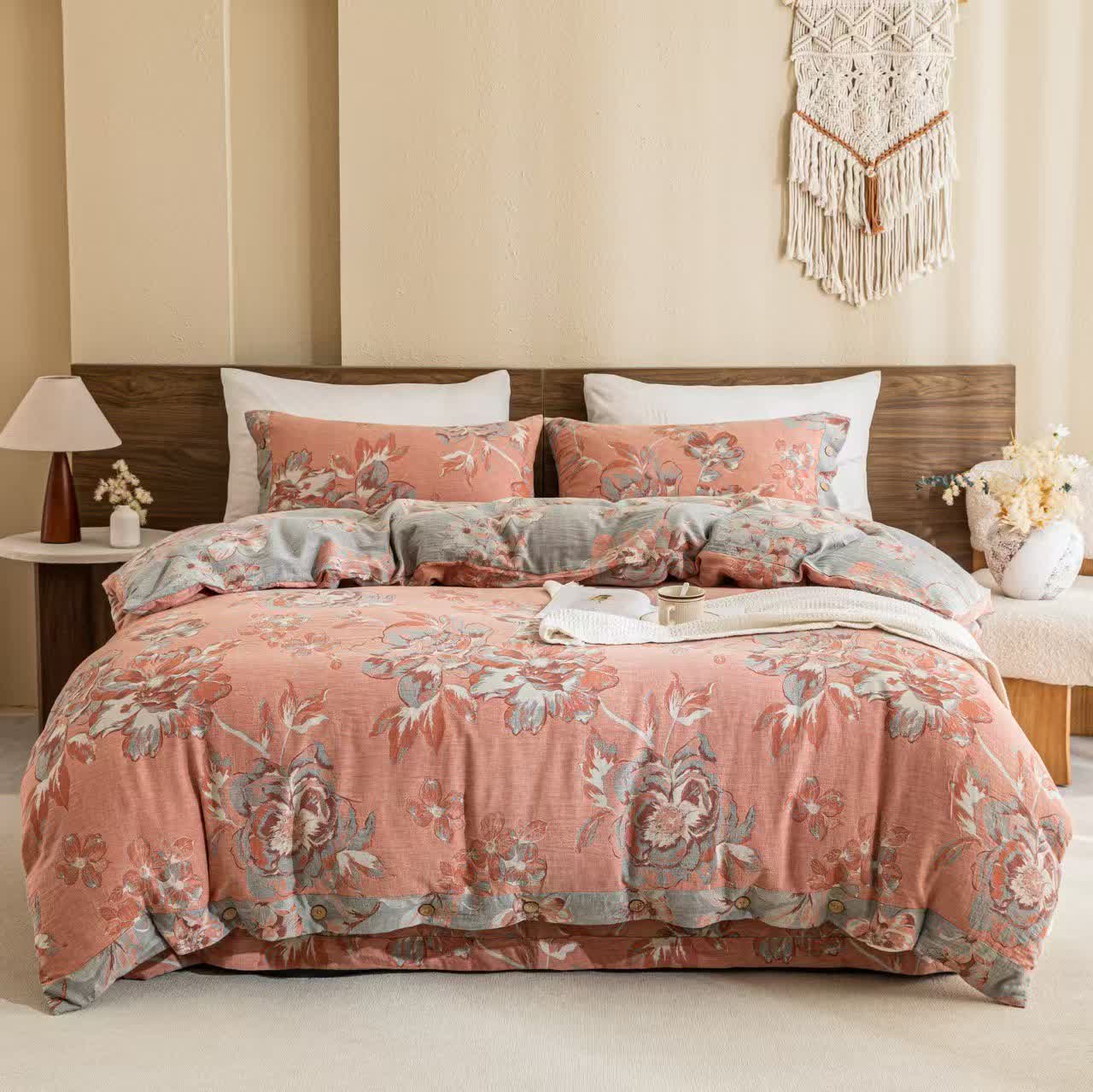 Set di biancheria da letto reversibile con bottoni in garza di cotone floreale (4 pezzi)