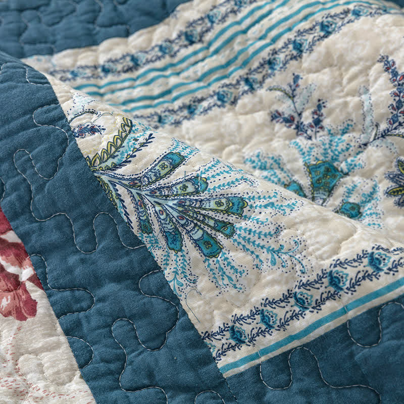 Trapunta patchwork in cotone con stampa botanica a quadri