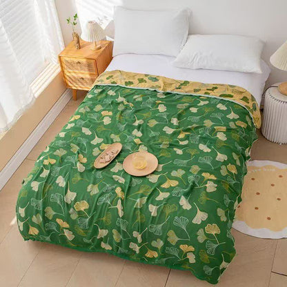 Coperta rinfrescante estiva in foglie di ginkgo verde