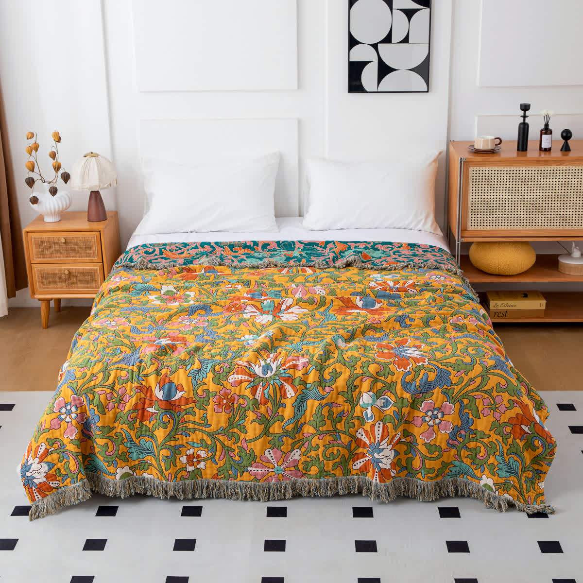 Coperta reversibile con nappe in cotone floreale vintage