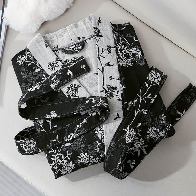 Accappatoio in garza di cotone jacquard con kimono floreale vintage