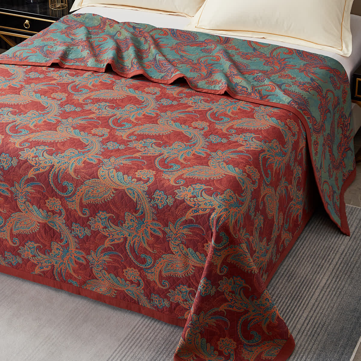 Trapunta in cotone tinto in filo con motivo Paisley vintage