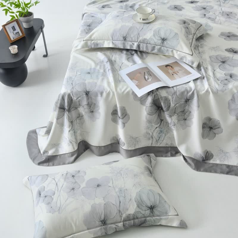 Copriletto in fibra naturale con stampa Pansy