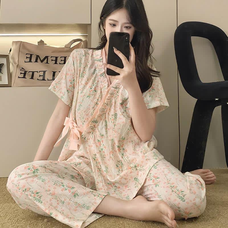 Completo da notte kimono con volant a foglie floreali