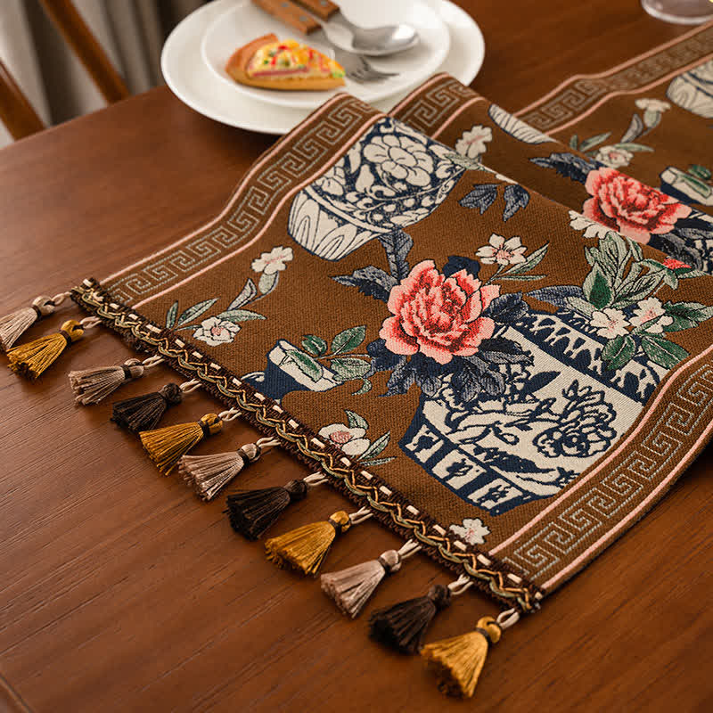 Runner da tavolo con nappa in vaso floreale jacquard
