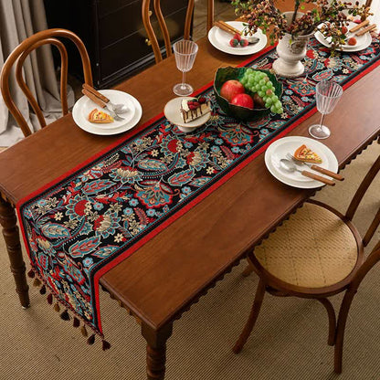 Runner da tavolo vintage con nappa jacquard floreale