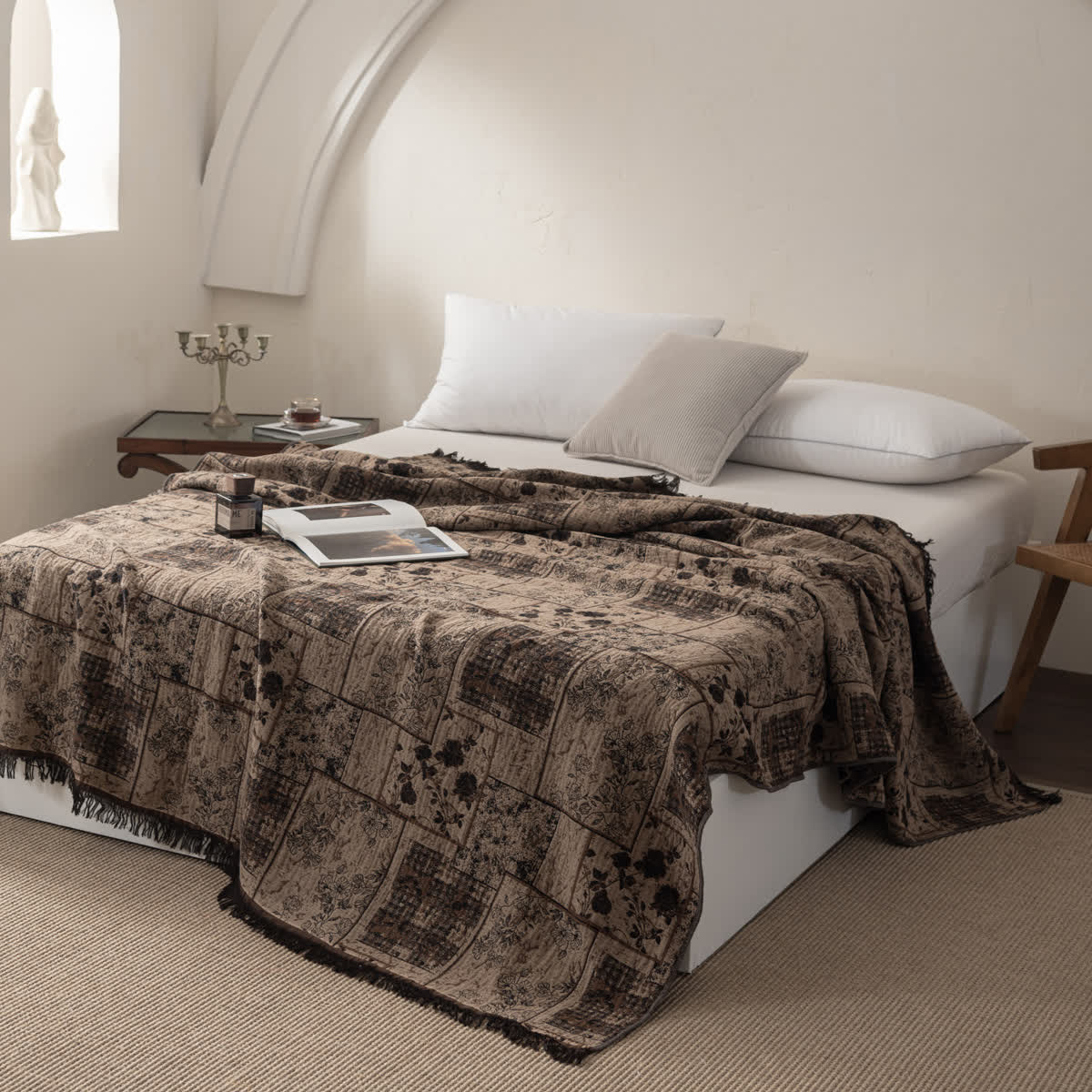 Trapunta in mussola di cotone con patchwork a quadri floreali