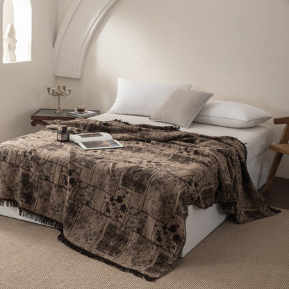 Trapunta in mussola di cotone con patchwork a quadri floreali