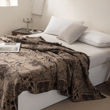 Trapunta in mussola di cotone con patchwork a quadri floreali