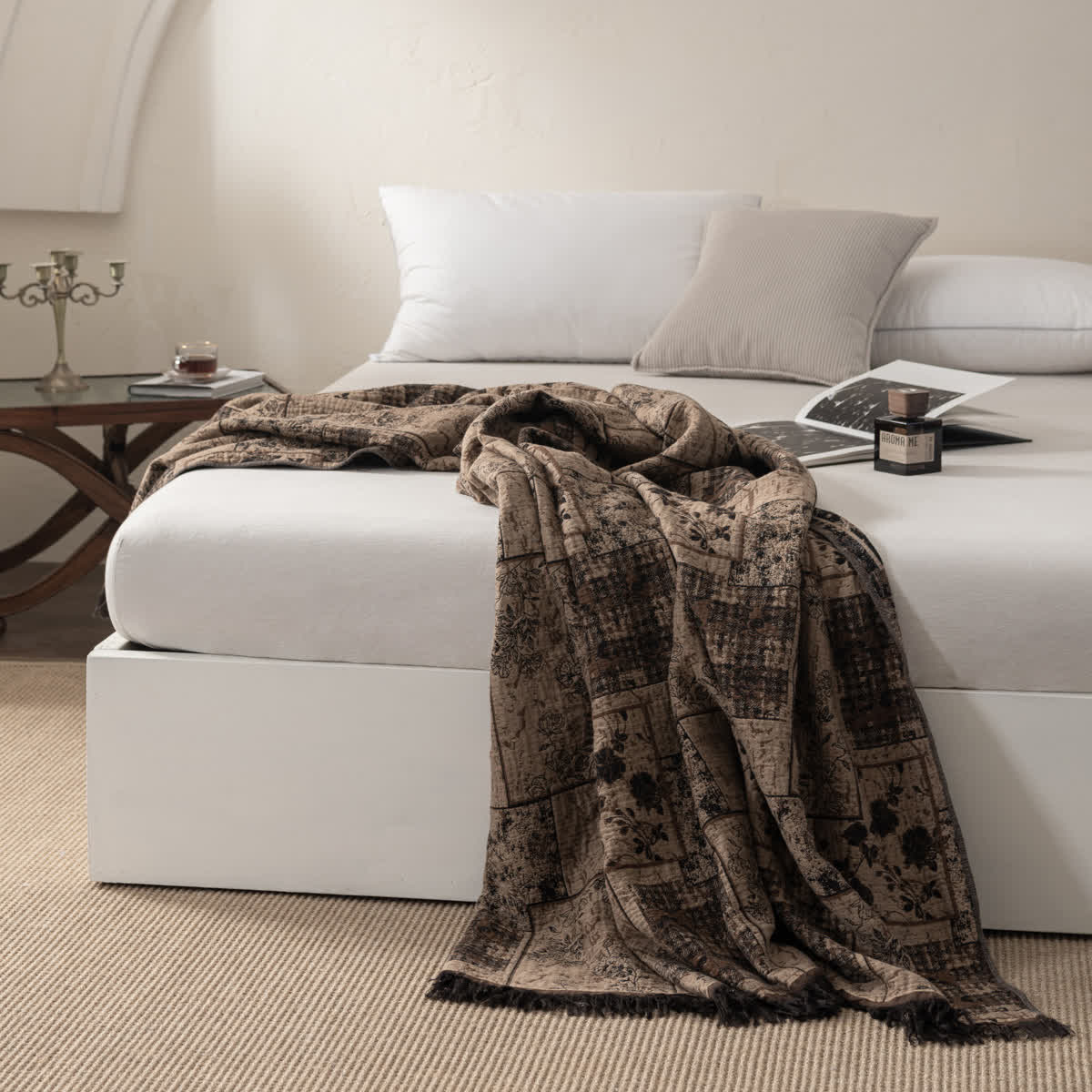 Trapunta in mussola di cotone con patchwork a quadri floreali
