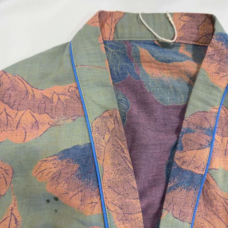 Kimono in cotone con stampa a foglie marroni