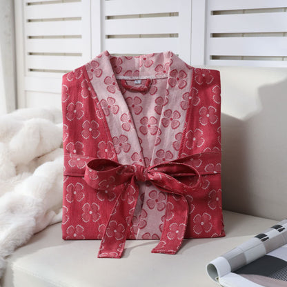Kimono in garza di cotone con motivo a quadrifoglio