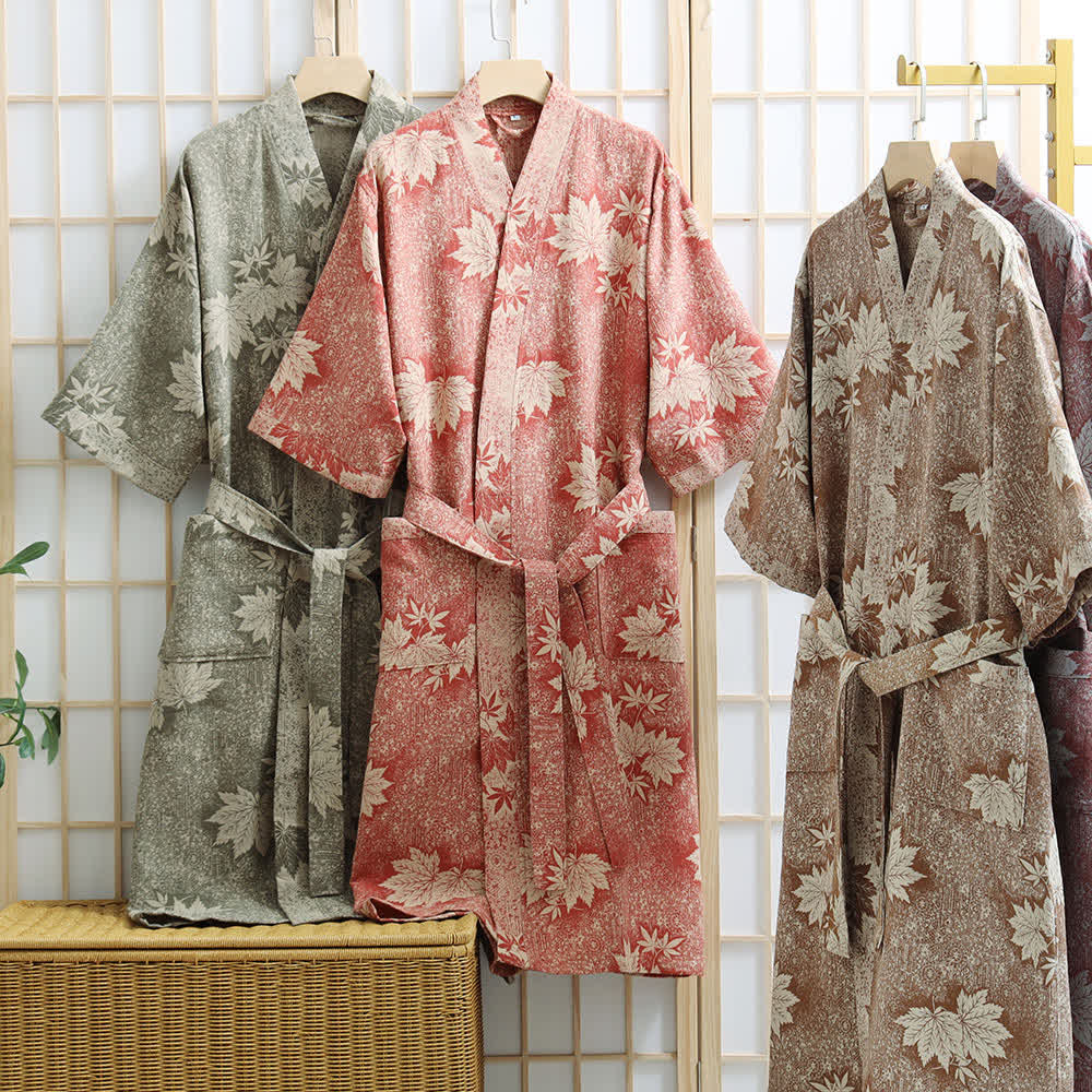 Kimono in garza di cotone con foglia d'acero