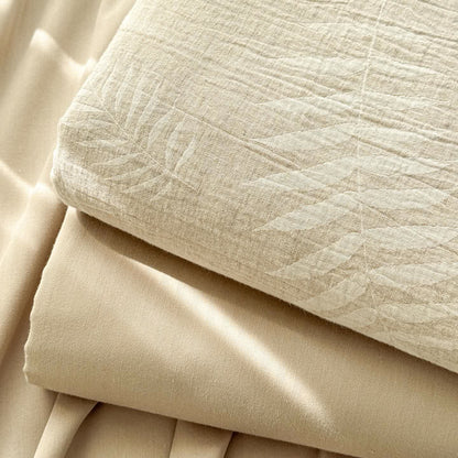 Copriletto in lino e cotone testurizzato beige con motivo botanico