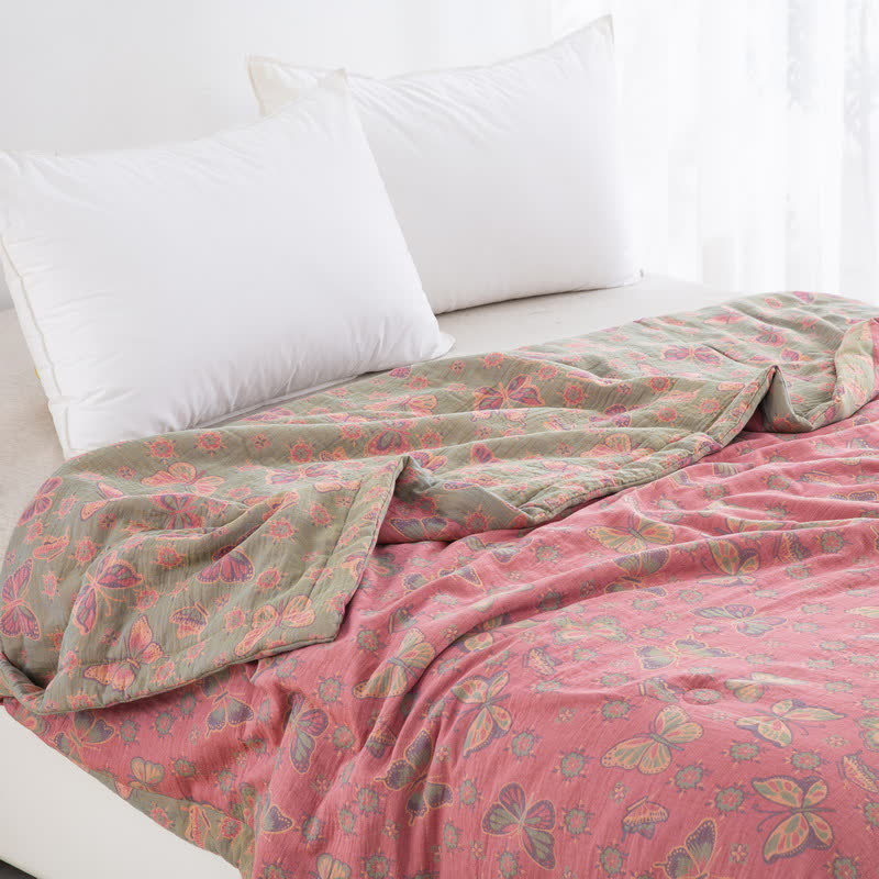 Trapunta jacquard in garza di cotone con farfalla rosa