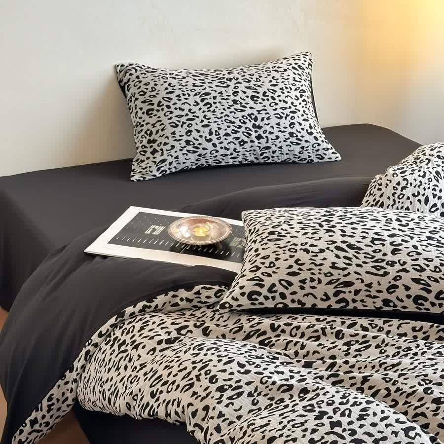 Set di biancheria da letto in cotone naturale con stampa leopardata (4 pezzi)