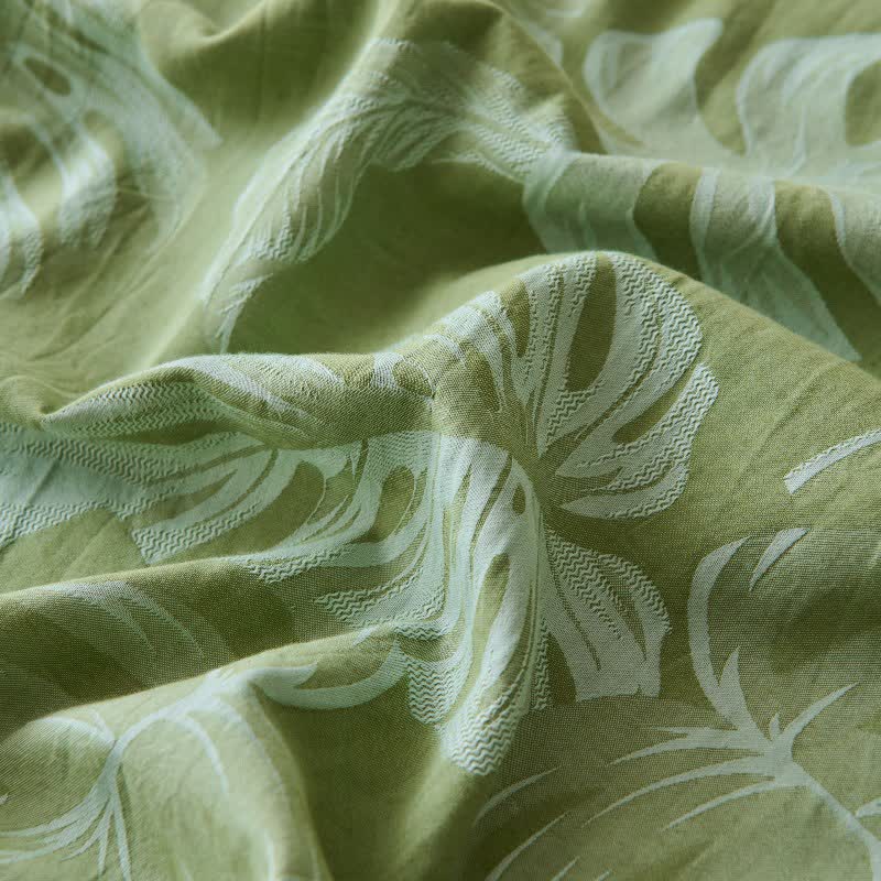 Copriletto in garza di cotone jacquard verde Monstera - image 8