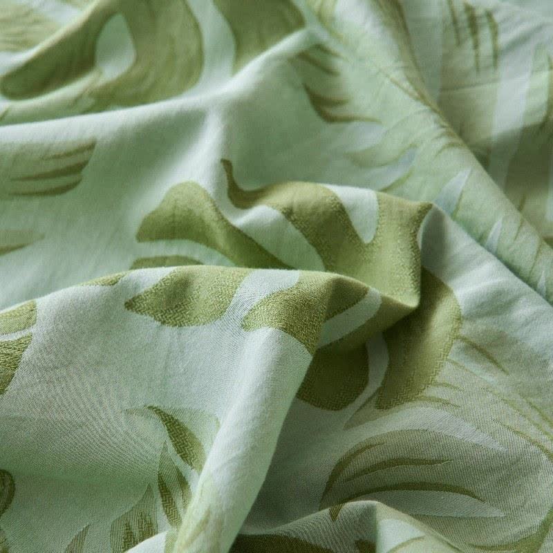 Copriletto in garza di cotone jacquard verde Monstera - image 4