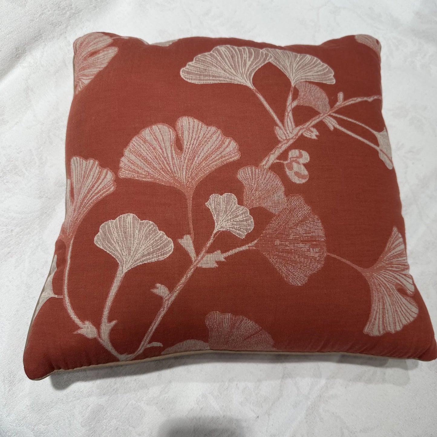 Cuscino decorativo rustico con foglie di ginkgo - image 3