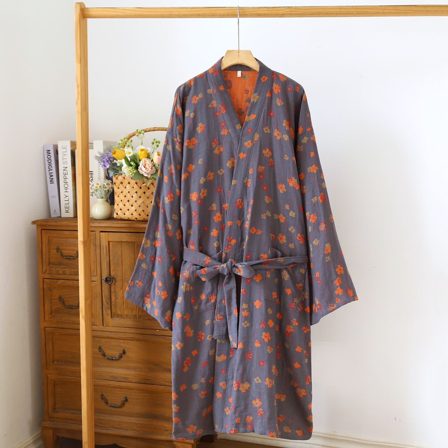 Tranquillo kimono giapponese in cotone floreale - Grigio scuro e arancione - L - image 3