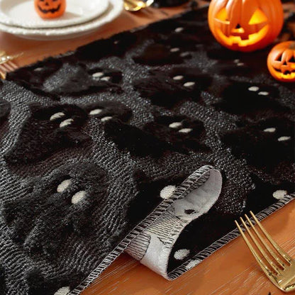 Runner da tavolo ricamato con fantasma di peluche di Halloween - image 14