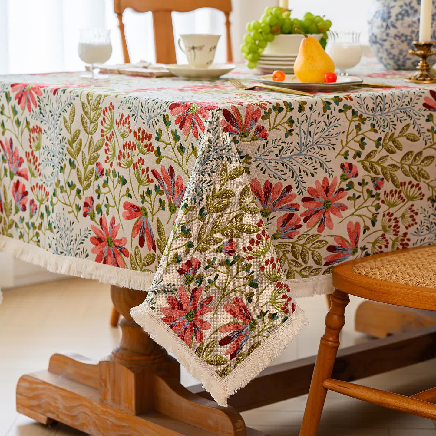 Tovaglia rustica con nappe in jacquard floreale - image 4