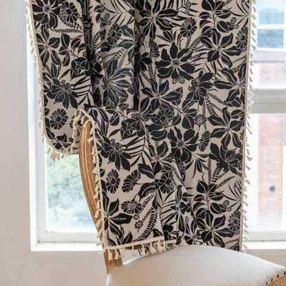 Tenda vintage con nappe floreali nere - image 7
