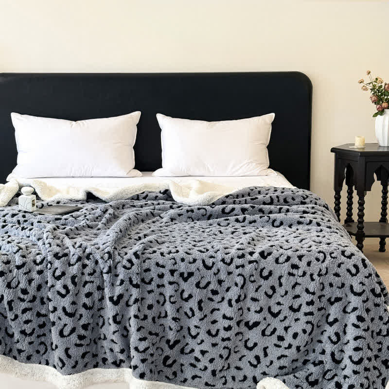 Coperta in sherpa jacquard leopardata - Grigio - Matrimoniale Grande - image 10