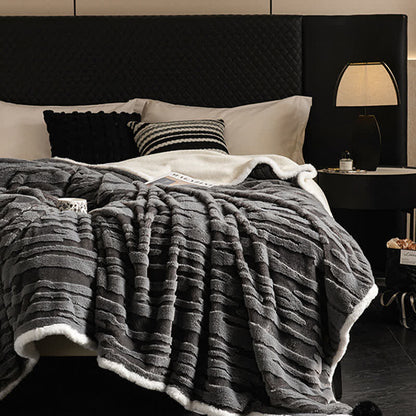 Coperta jacquard a righe testurizzate - image 2