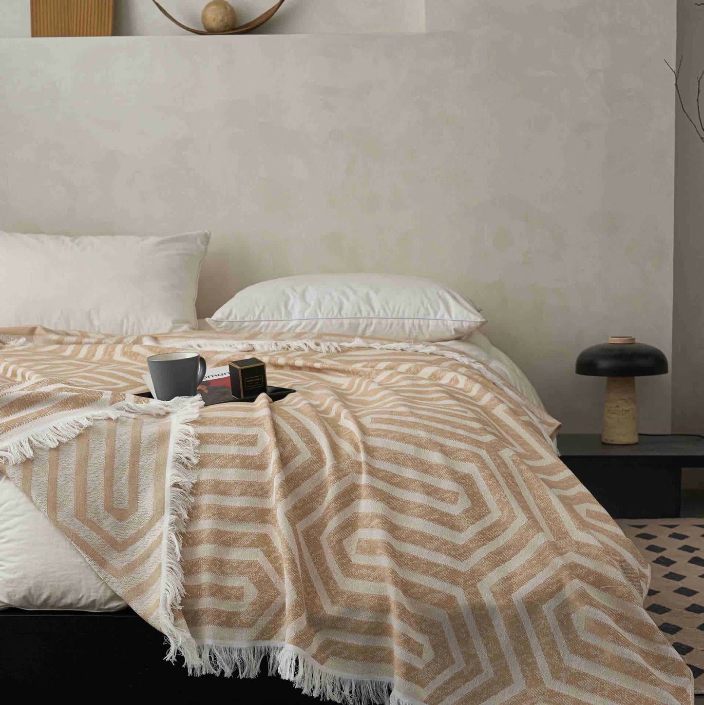 Trapunta reversibile in cotone jacquard a quadri con nappe - image 11
