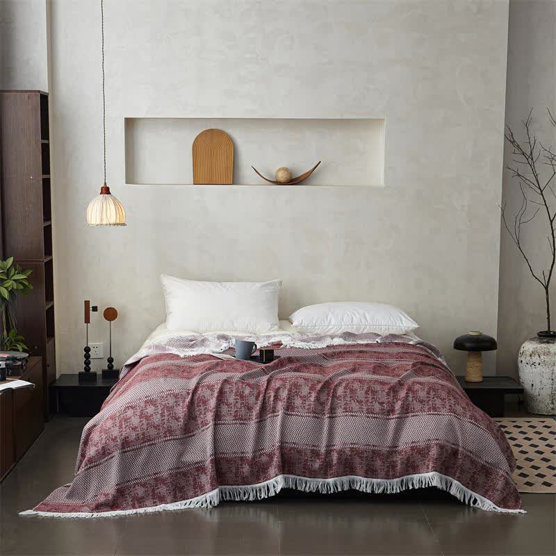 Trapunta moderna in cotone reversibile con nappe in jacquard - image 1