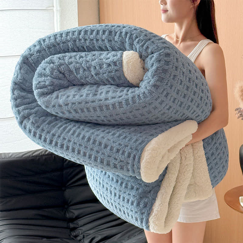 Coperta in sherpa con motivo a nido d'ape - Blu - Matrimoniale - image 17