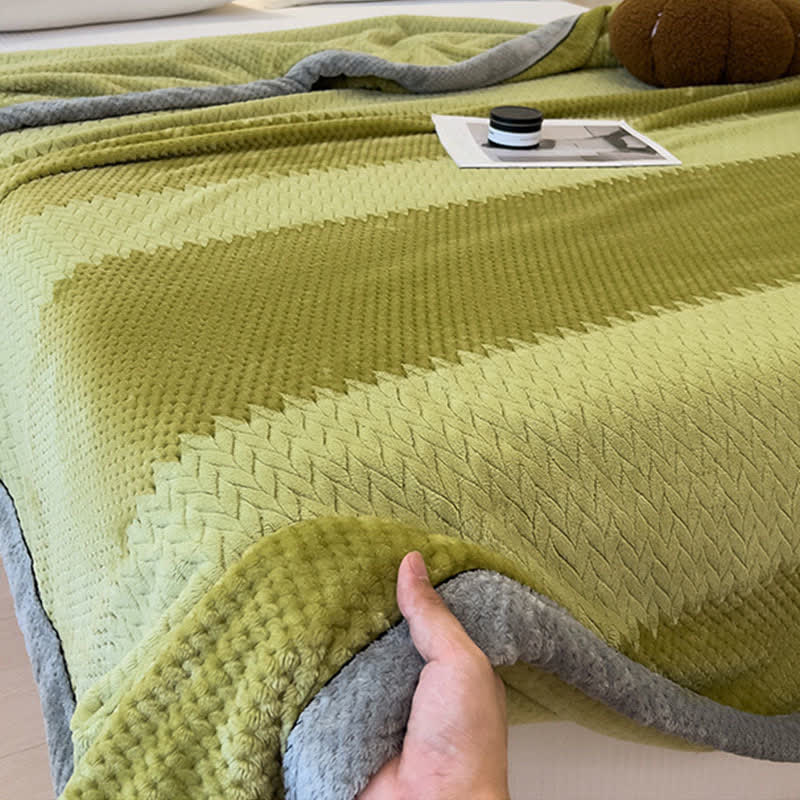 Coperta con bordo rilegato in tinta unita - image 3