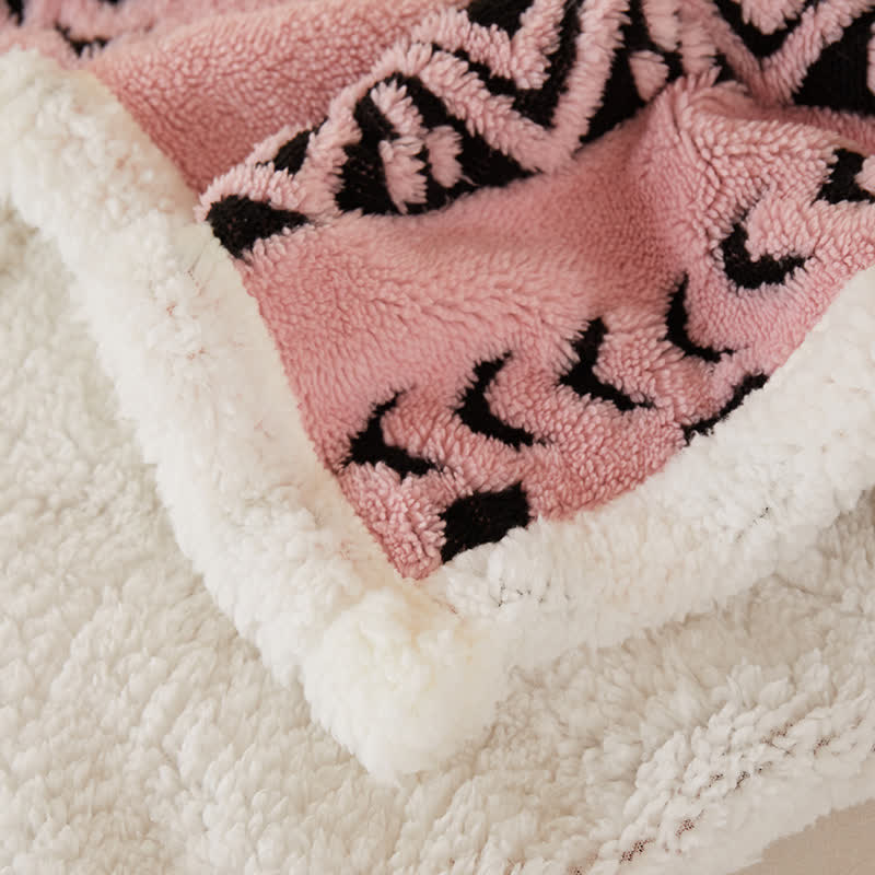 Coperta calda in jacquard a righe e diamanti - image 9