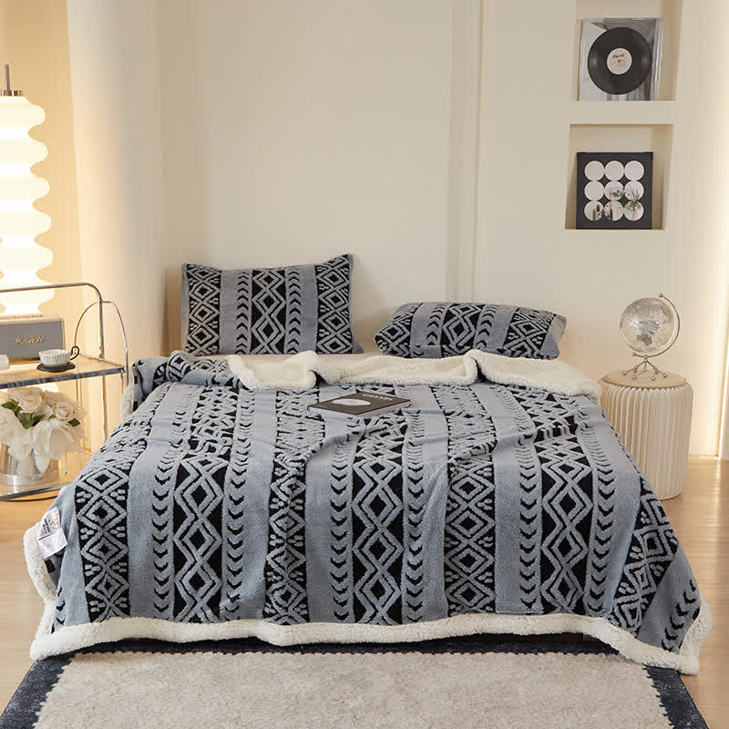 Coperta calda in jacquard a righe e diamanti - Grigio - Matrimoniale - image 10