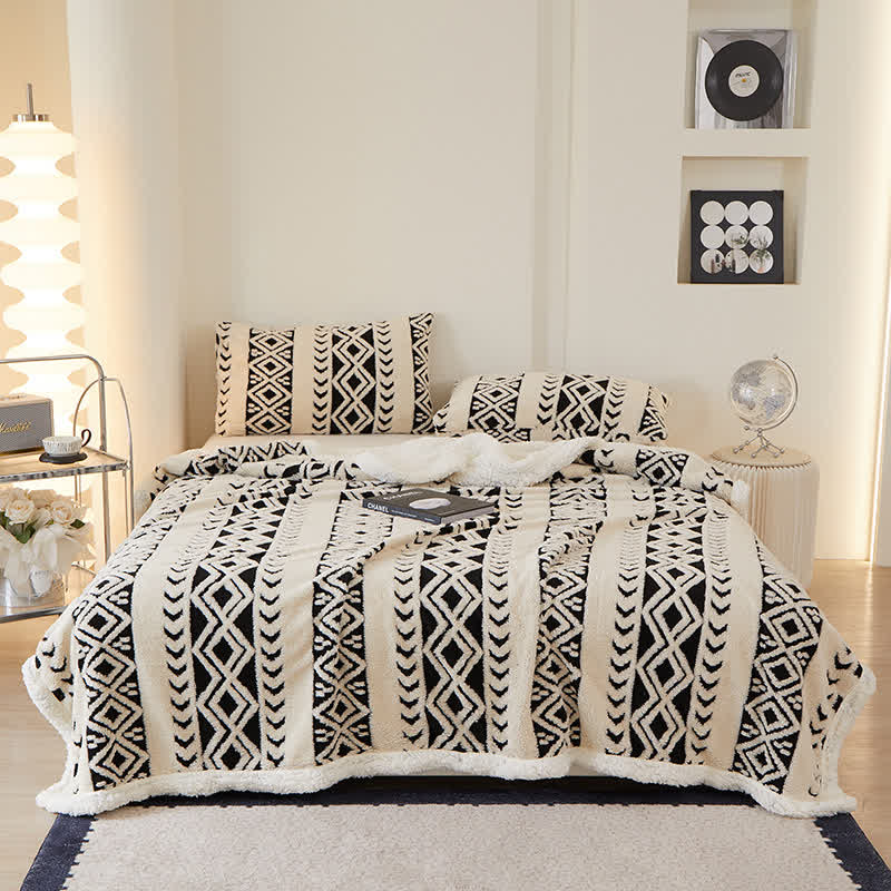 Coperta calda in jacquard a righe e diamanti - Bianco - Matrimoniale - image 16