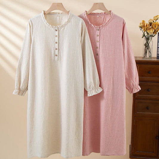 Semplice camicia da notte in cotone e lino con bottoni e volant - image 0