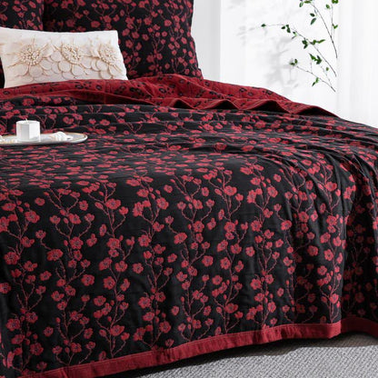 Trapunta reversibile in garza di cotone jacquard con motivo floreale pastorale - image 14