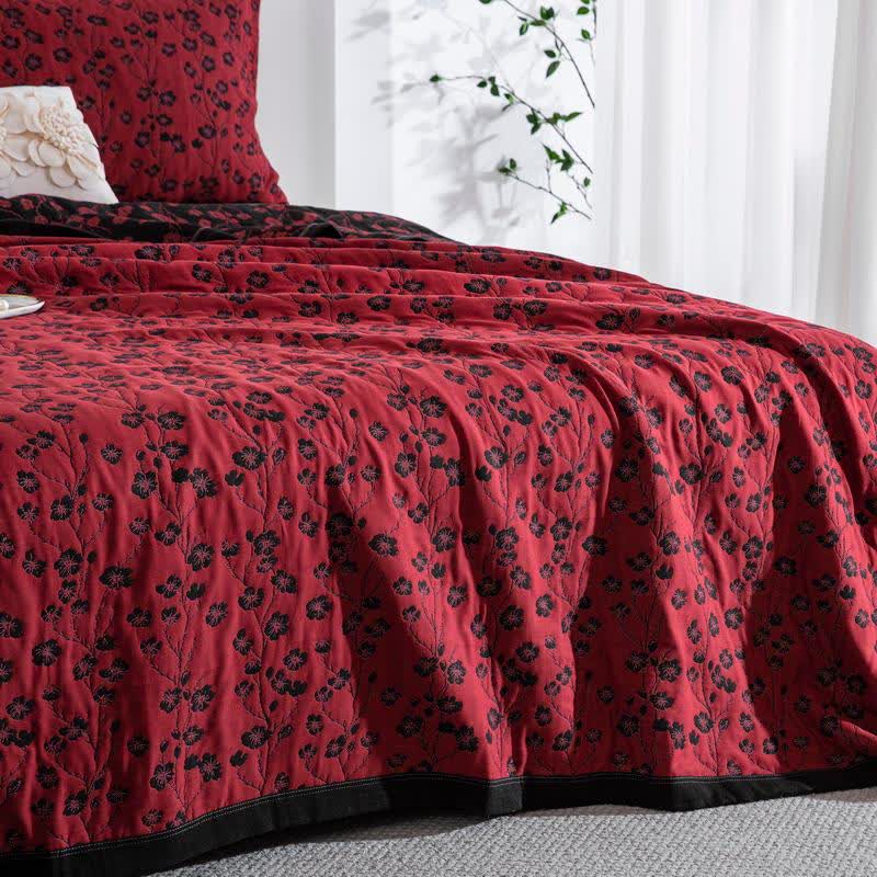 Trapunta reversibile in garza di cotone jacquard con motivo floreale pastorale - image 23