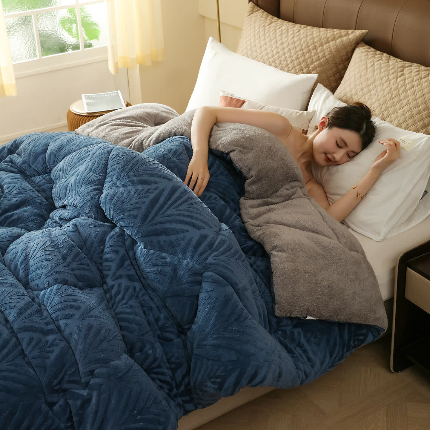 Coperta in pile goffrato di lusso - image 4