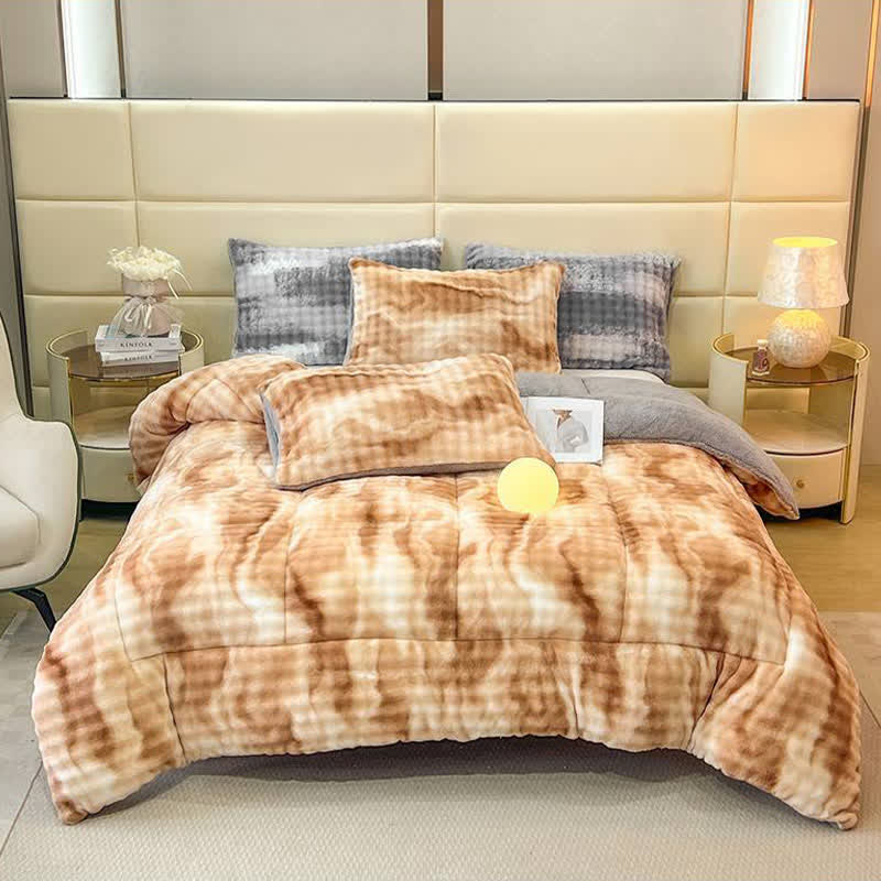 Coperte calde in sherpa con colori sfumati e soffici - image 9