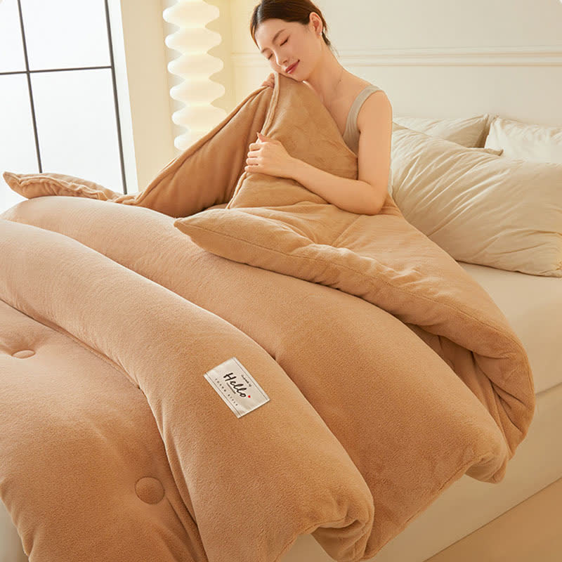 Coperta di peluche calda e semplice in tinta unita - image 3
