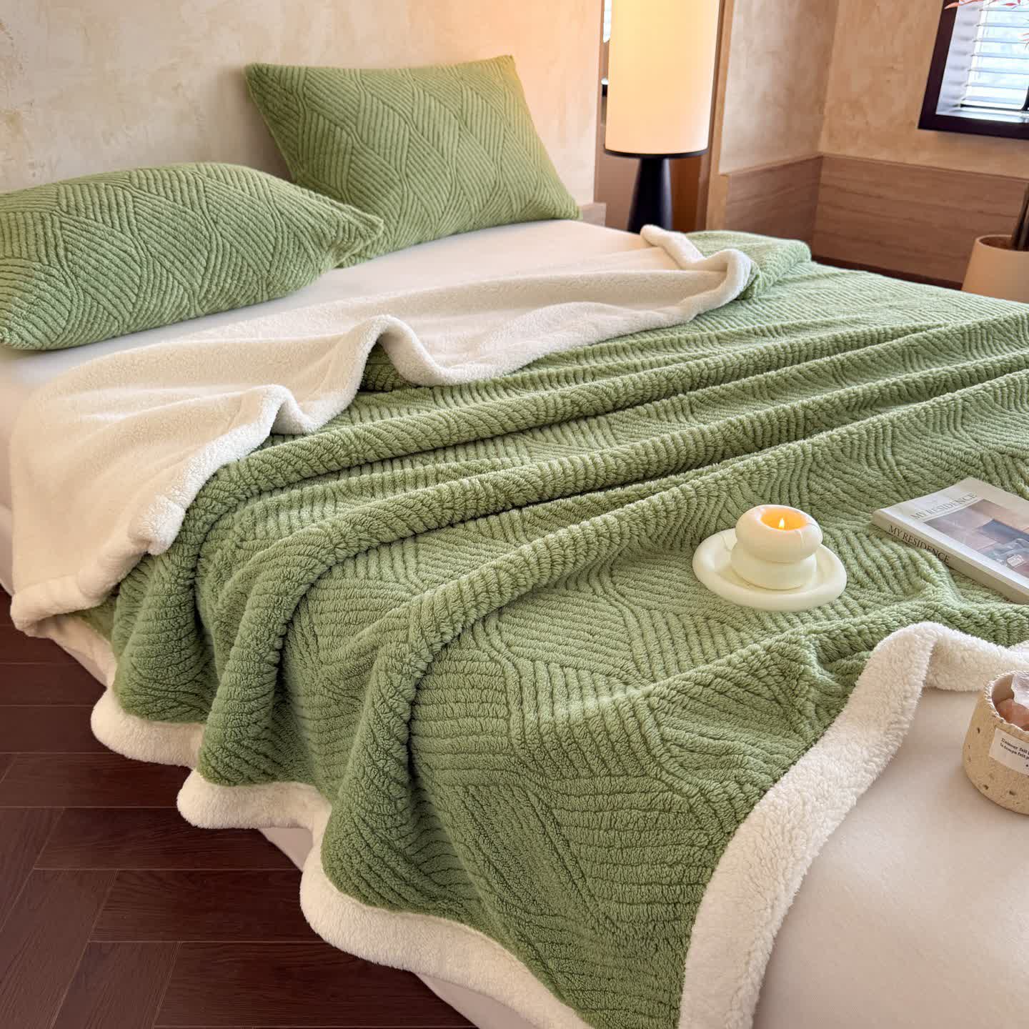 Coperta reversibile in caldo Sherpa - Verde - 2 federe - 48cm x 74cm - image 16